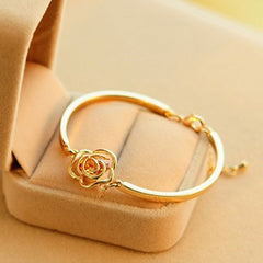 New Fashion Roman Style Woman Bracelet